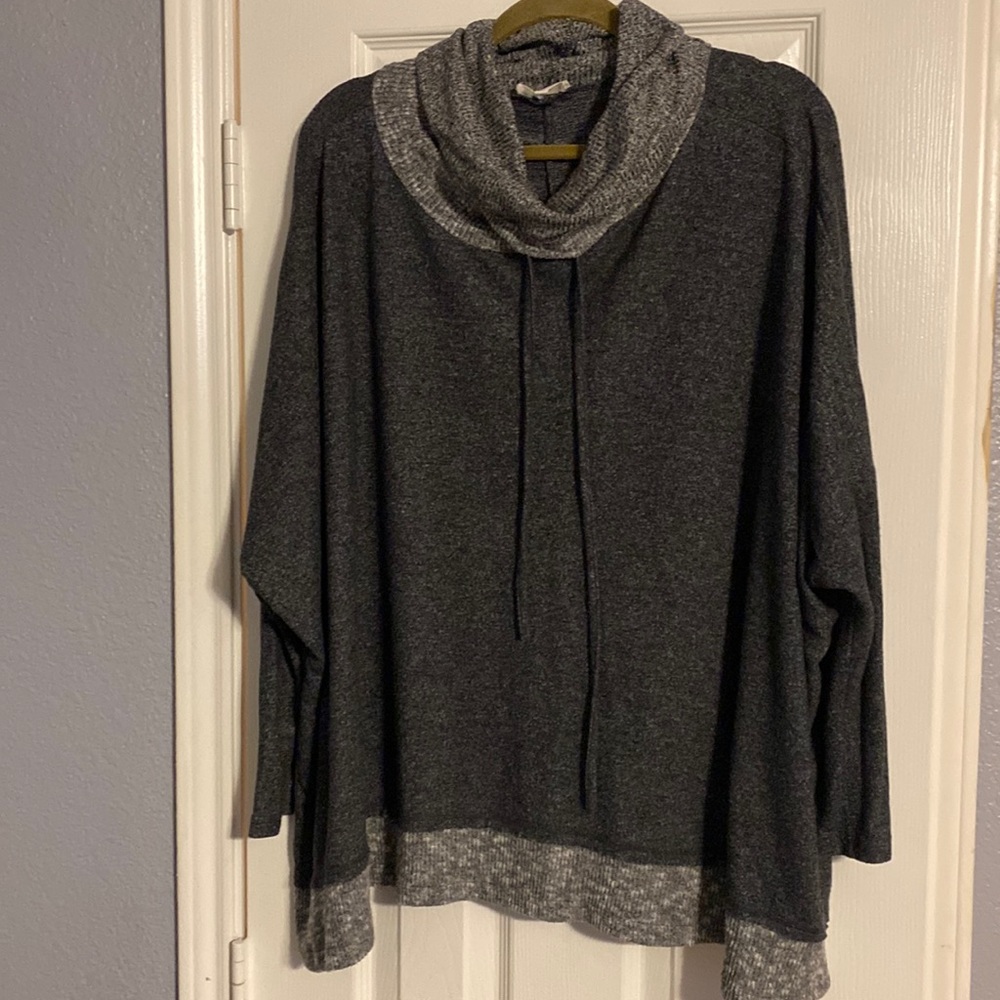 LaMiel boutique brand super soft cowl neck sweater. Size large oversized.